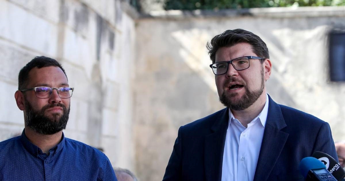 Grbin: Slovenija i Italija uvode poreze bankama, a Plenković to ne vidi