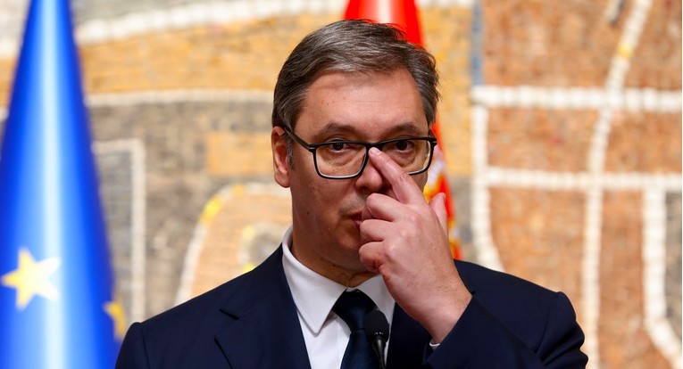Vučić najavio izvanredne parlamentarne izbore, poznat i datum