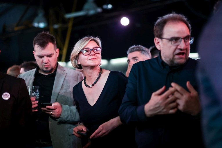 VIDEO U stožeru Tomaševića uopće nisu prikazali prve rezultate izbora