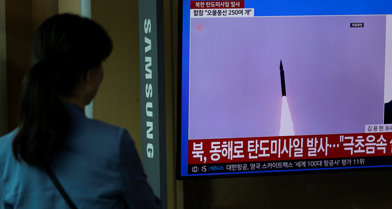 Sjeverna Koreja zaprijetila "velikim odgovorom" pa ispalila rakete