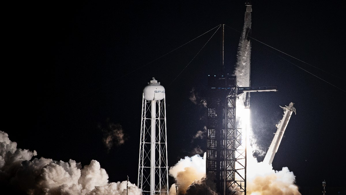 Nakon šest mjeseci u svemiru posada iz kapsule SpaceX krenula je prema Zemlji