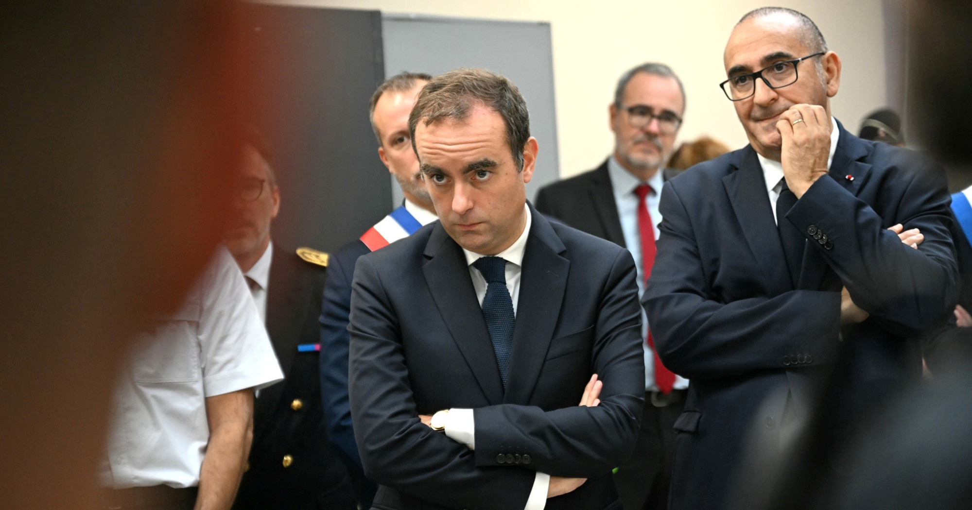 Francuski premijer kojem je vlada trajala par sati ima novu priliku. Pritisak je ogroman