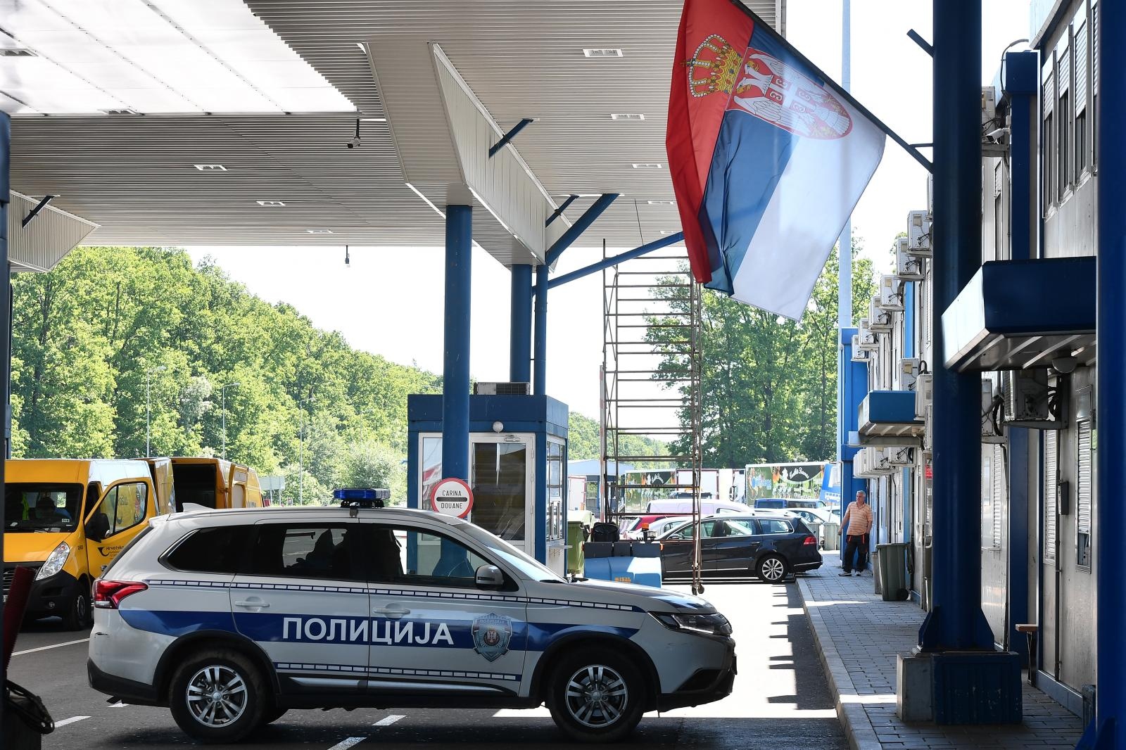 Hrvati ne mogu u Srbiju bez negativnog testa na koronu
