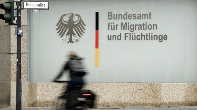 U njemačkom uredu za migracije radi potencijalni islamistički terorist