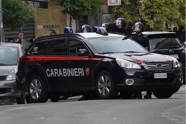 Velika akcija u Italiji, uhićeno preko 120 članova napuljske mafije