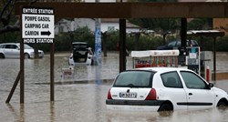 Olujno nevrijeme u Francuskoj rušilo drveća i izazvalo poplave