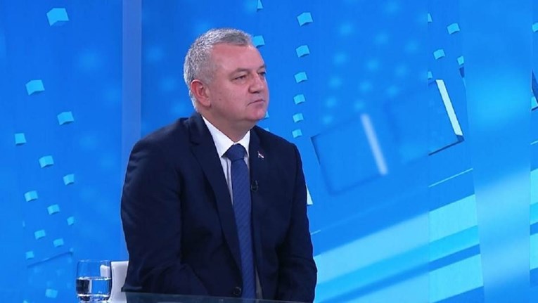 Ministar Horvat o Bandiću: Možda je vrijeme da ga zamijeni netko mlađi