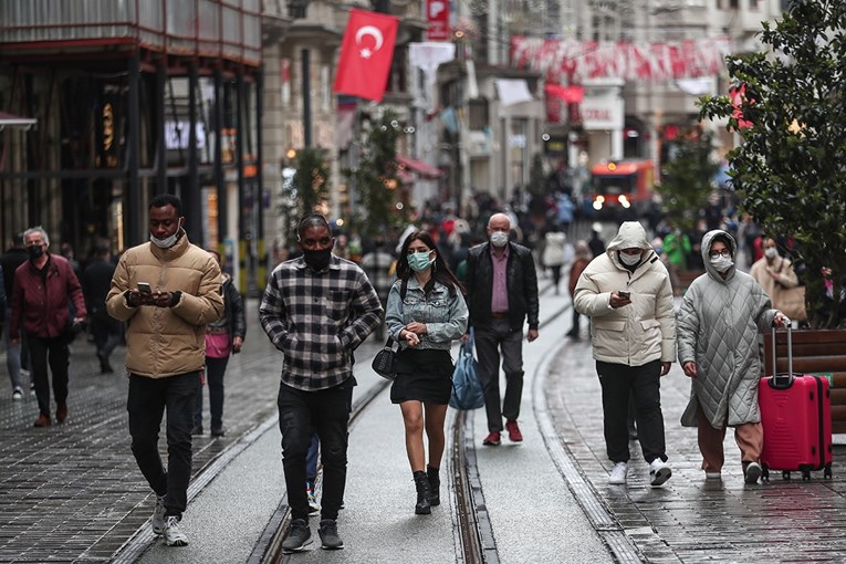 Turska već peti dan zaredom ruši rekorde: U zadnja 24 sata 44.756 novih slučajeva