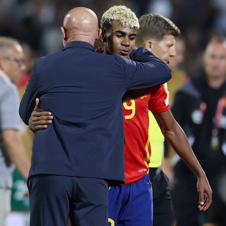 Yamal morao napustiti reprezentaciju. Izbornik: Tužan je i povrijeđen