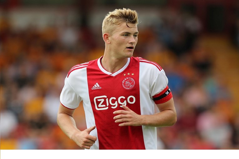 Ajaxov kapetan upravo odbio sjajnu ponudu Uniteda i sve dogovorio s Barcelonom