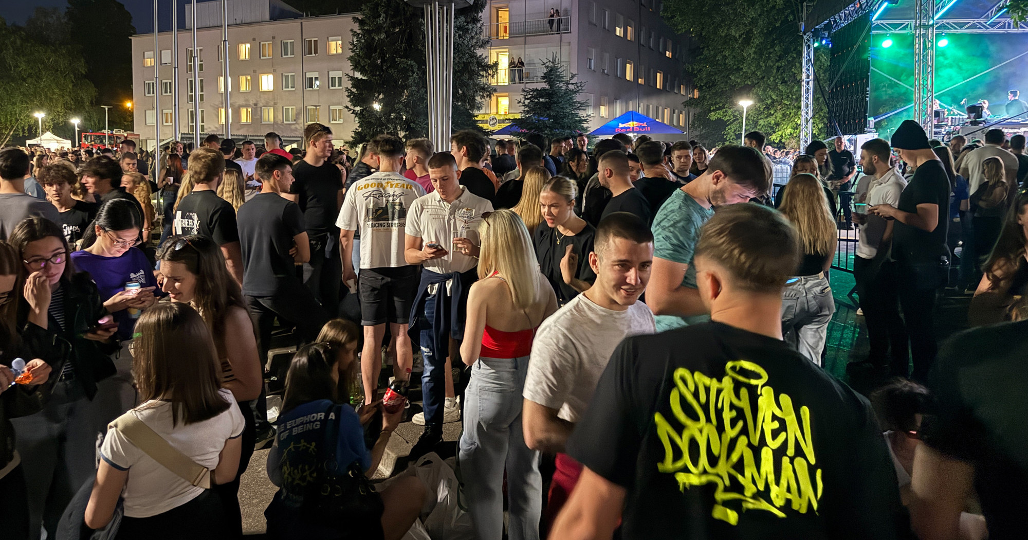Najpopularniji studentski party u Zagrebu: Pogledajte atmosferu na Radićevim danima