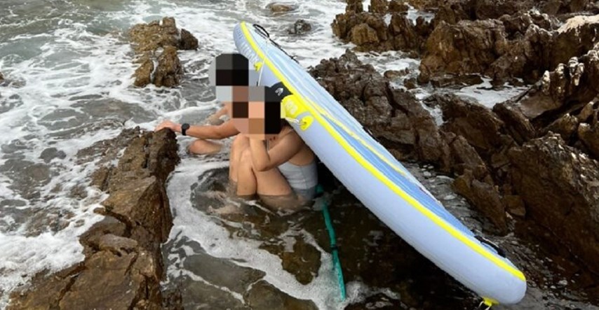 Maloljetnike na dasci za veslanje valovi izbacili na obalu Brača, spasio ih HGSS