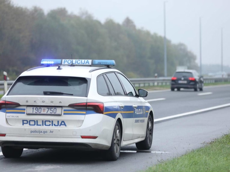 Mladić (21) objavio snimku jurnjave od 228 km/h autocestom. Policija ga pronašla