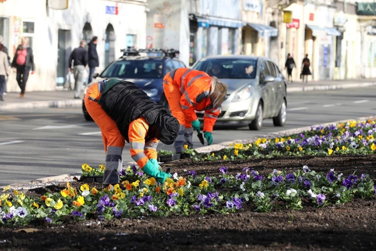 Direktori komunalnih tvrtki u Rijeci će imati 3500 eura plaće. Tražit će ih agencije