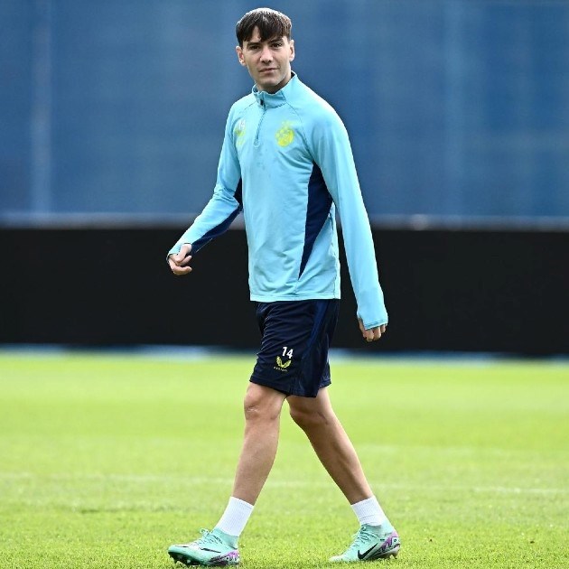 Odgojile ga Barcelona i Roma. Doveo ga Dinamo, odlazi bez odigrane minute