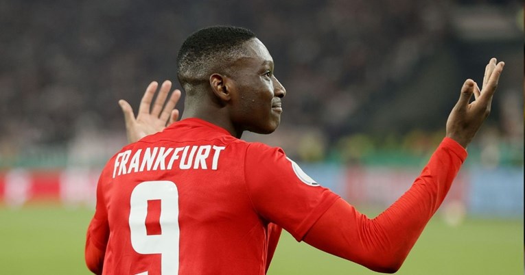 Transferi i glasine: PSG dovodi napadača od 100 mil. eura, Dinamo otpisao Brkljaču