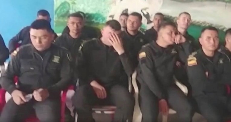VIDEO U Kolumbiji uzeli 79 policajaca za taoce, pogledajte snimku