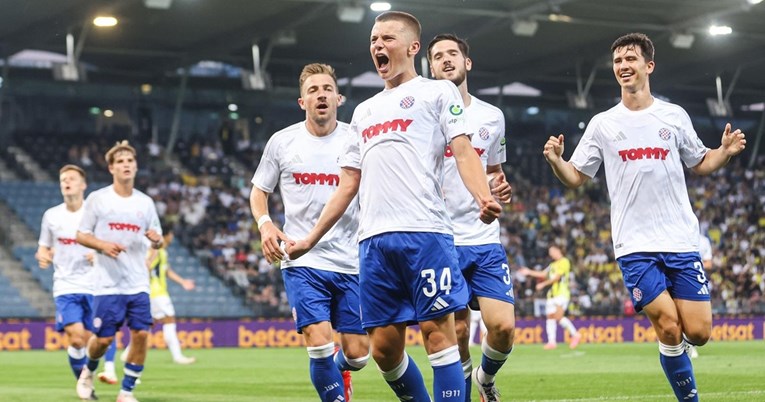 HAJDUK - FENERBAHČE 1:0 Durdov odličnim golom srušio Mourinhov Fener