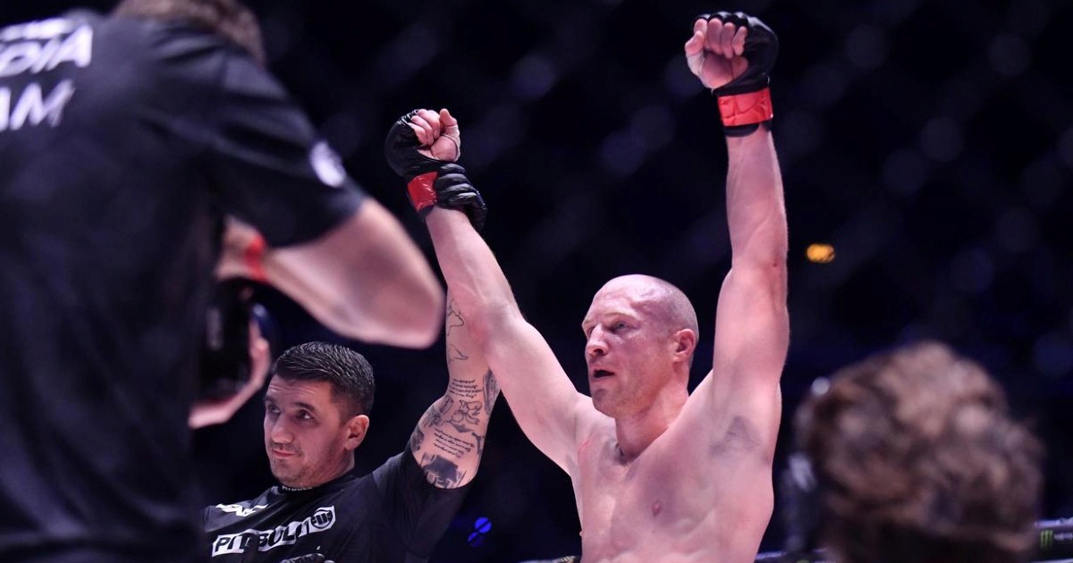 Hrvatski MMA borac nastupa na priredbi u KSW-u. Bori se protiv domaćeg borca