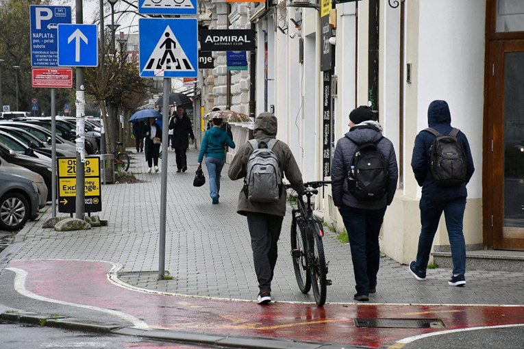 Čak osam kandidata za gradonačelnika Slavonskog Broda