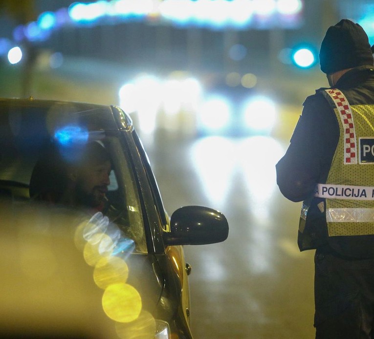 Sisačko-moslavačka policija u istom danu zaustavila dva vozača bez položenog ispita