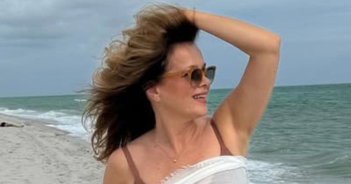 Sandra Bagarić (51) pozirala u badiću: "Sama na plaži"