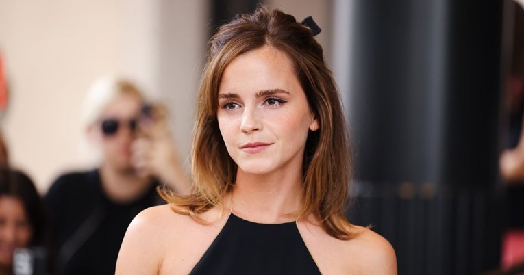 Emma Watson snimljena kako ljubi misterioznog muškarca, otkriveno o kome se radi
