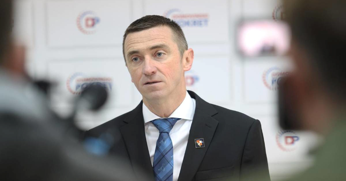 Penava o prijavi protiv Dabre zbog pjevanja o Paveliću: "Nestašluk,  a ne ustašluk"