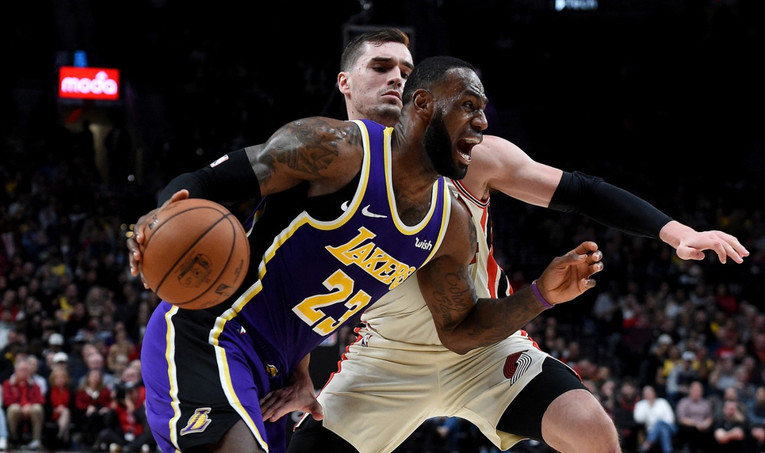 LeBron i Hezonja u paketu potpisuju za isti klub?