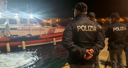 Deset migranata utopilo se kod Lampeduse, među njima tri žene i beba