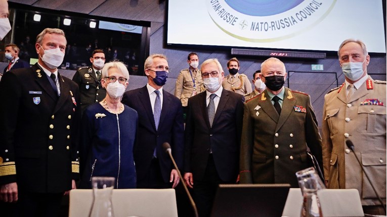 Širenje NATO-a predstavlja neprihvatljivu prijetnju sigurnosti, tvrde Rusi