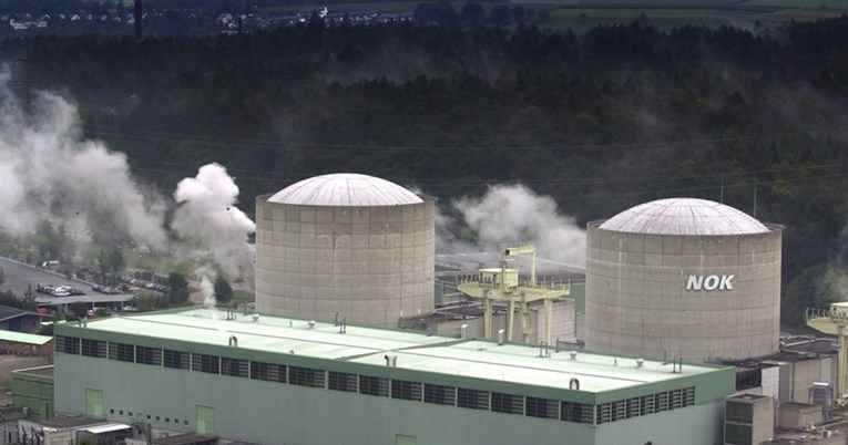 U Švicarskoj ugasili nuklearku zbog visokih temperatura rijeke