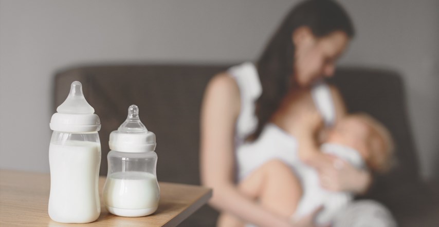 Sud naredio ženi koja doji da hrani bebu na bočicu zbog nevjerojatnog razloga