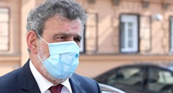 Ministar Fuchs otkrio hoće li učenici u školama trebati nositi maske