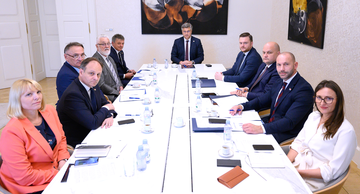 Plenković i ministri održali sastanak s Turudićem