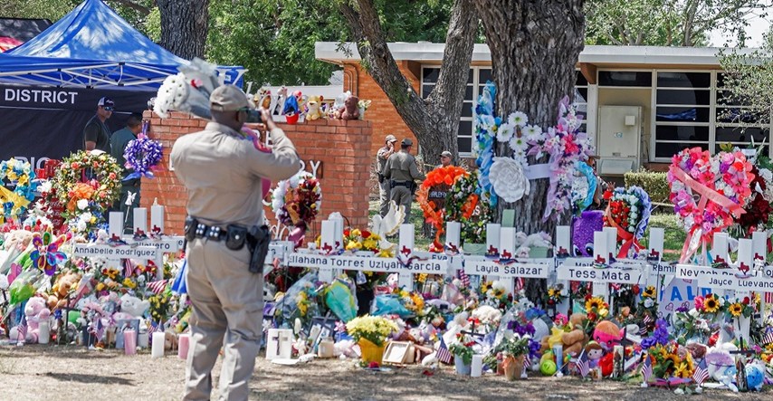 Šef policije u Teksasu dobio otkaz tri mjeseca nakon masakra u školi