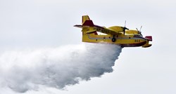 Airtractor gasi požar na otoku Ugljanu