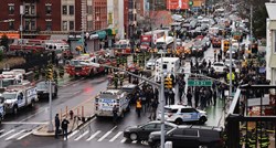 U podzemnoj u New Yorku ozlijeđeno 16 ljudi, napadač je u bijegu