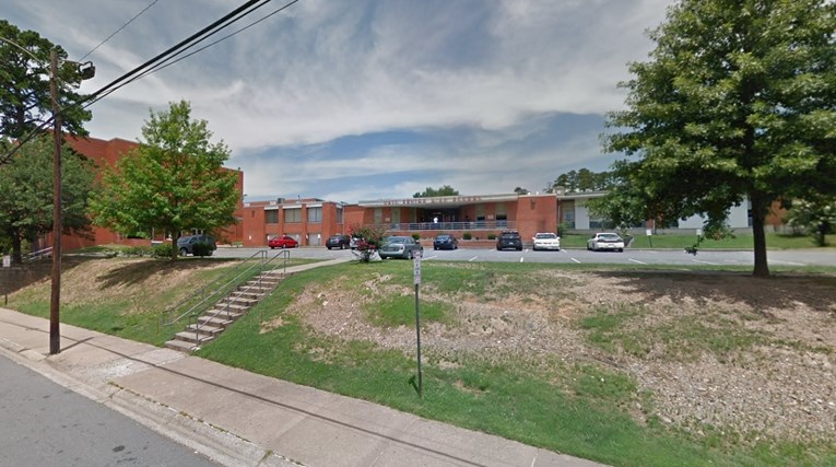 Masovna tučnjava u srednjoj školi u SAD-u, uhićeno 13 učenika