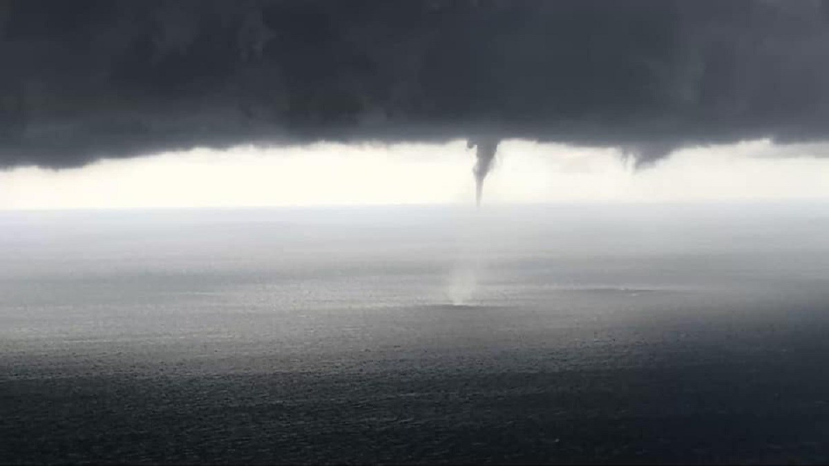 Sprema se veliko nevrijeme u Dubrovniku, pijavice haraju oko grada