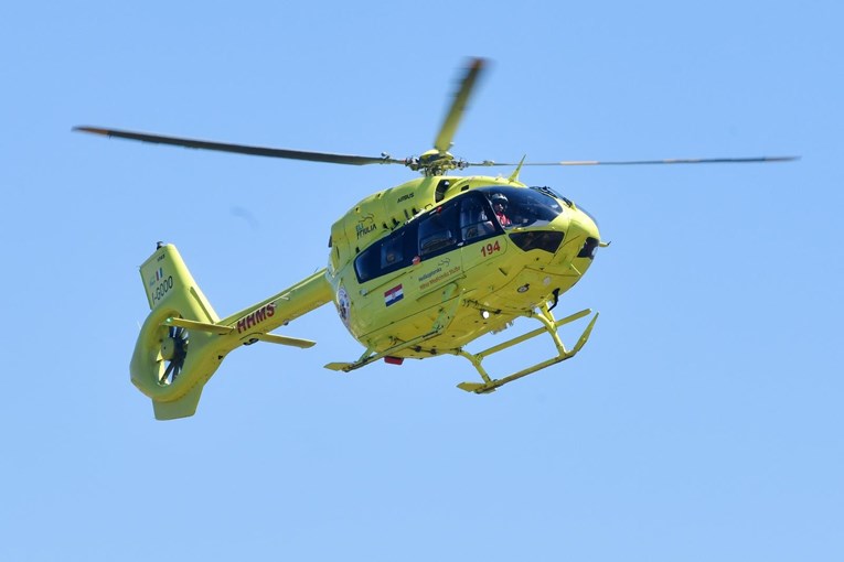 Prometna nedaleko od Zagreba, više ozlijeđenih. Jednog prevezao helikopter Hitne