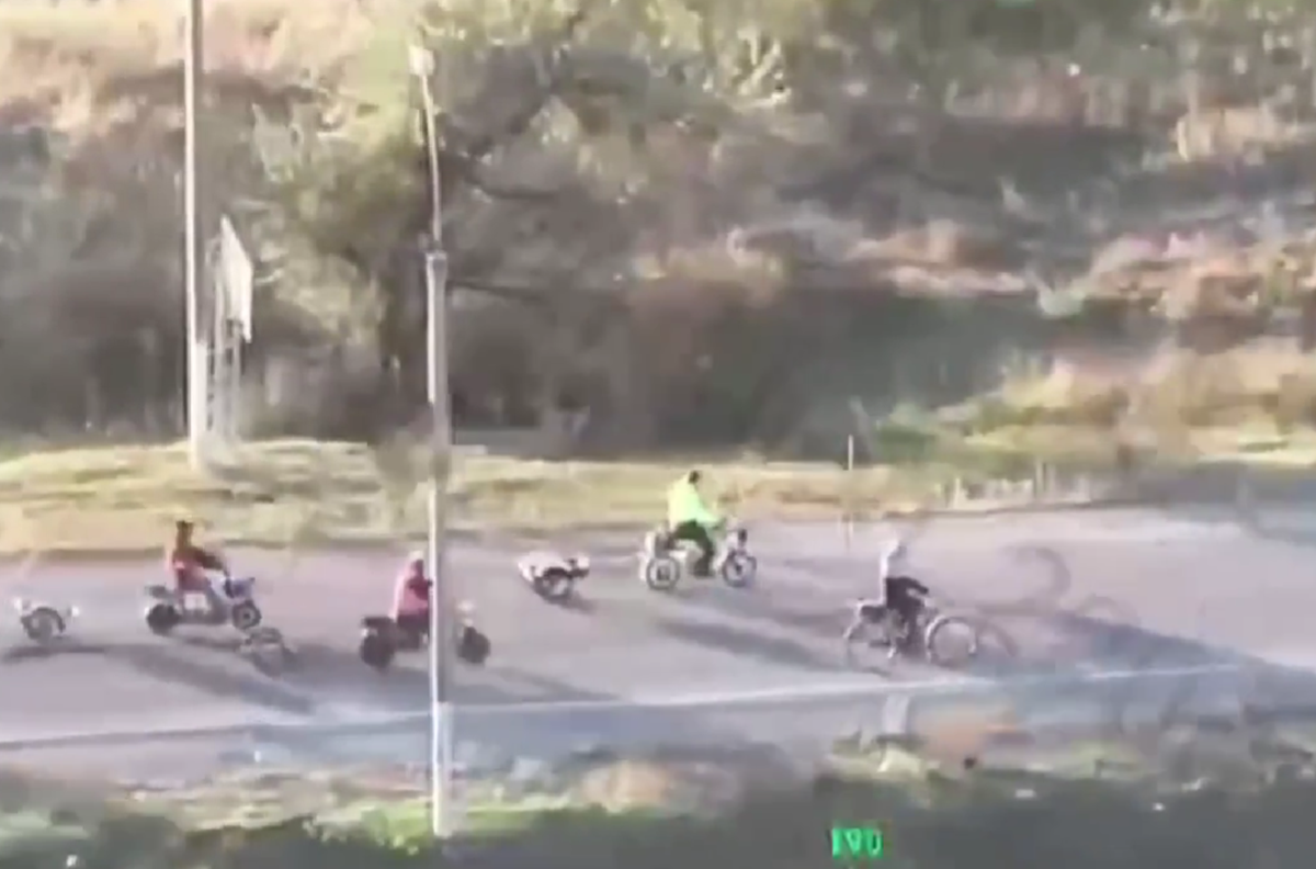 VIDEO Ljudi iz ukrajinskog grada bježe preko minskih polja. "Umrijet ćemo od gladi"