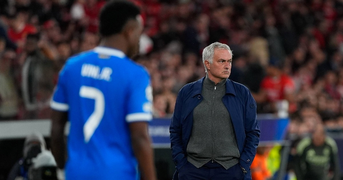 Antirasistička udruga optužila Mourinha za manipulaciju Viniciusa