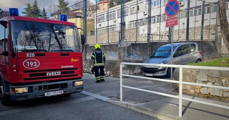 Riječki vatrogasci objavili fotku: "Pojedinci se igraju s ljudskim životima"