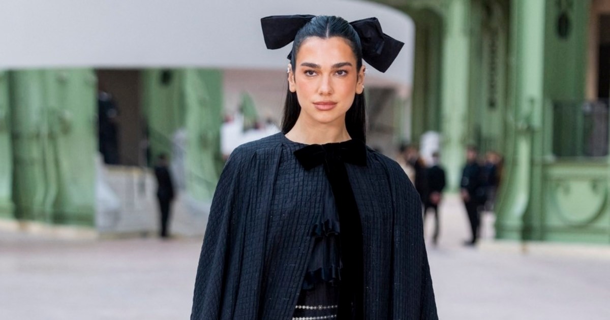 "Tko je ta diva?": Dua Lipa oduševila glamuroznim modnim izdanjem