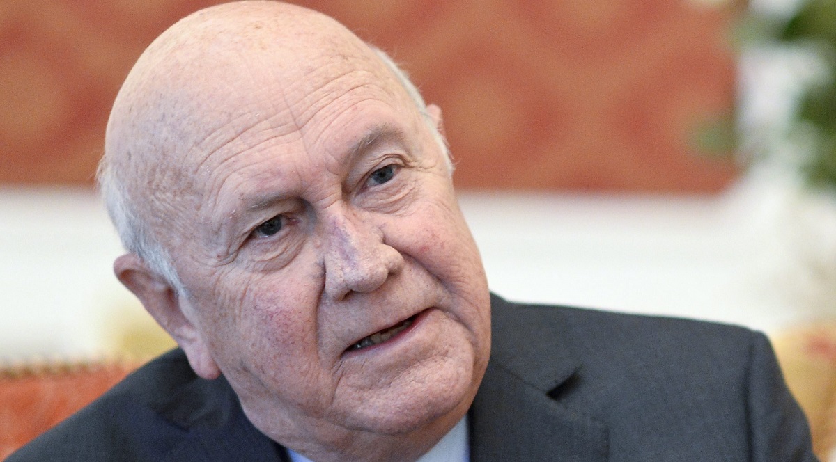 Nobelovac De Klerk završio u bolnici