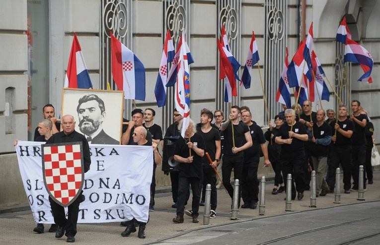 FOTO Pogledajte desničarsko paradiranje Zagrebom
