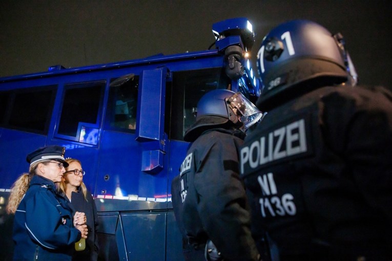 Širile se priče o napadu na škole u Berlinu. Policija: To su dezinformacije