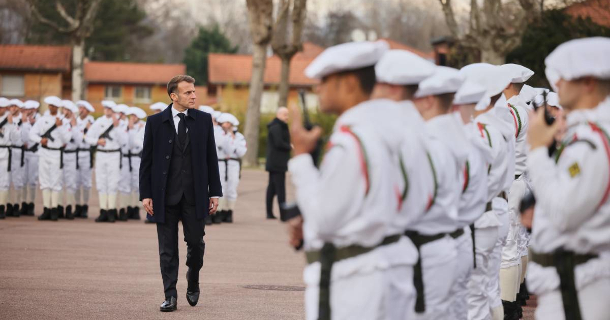 Macron najavio dobrovoljni vojni rok zbog "ubrzanih prijetnji"