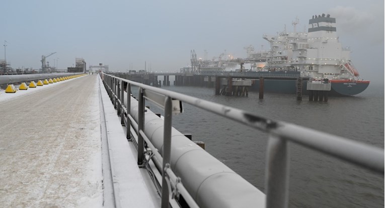 Na plinovodu novog LNG terminala u Njemačkoj nađene rupe. Sumnja se na sabotažu